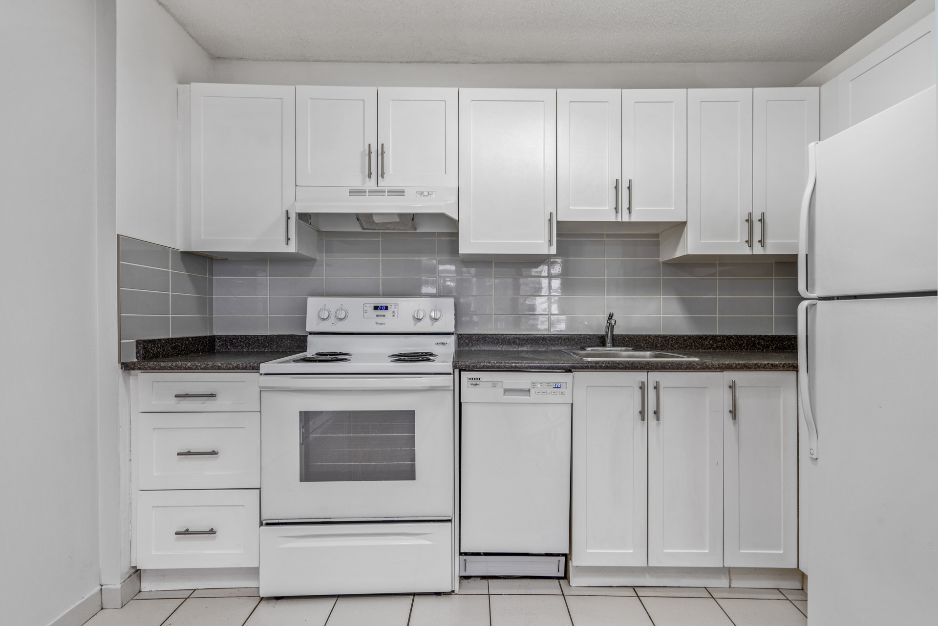 Prince’s Island Place - 1 Bedroom 4