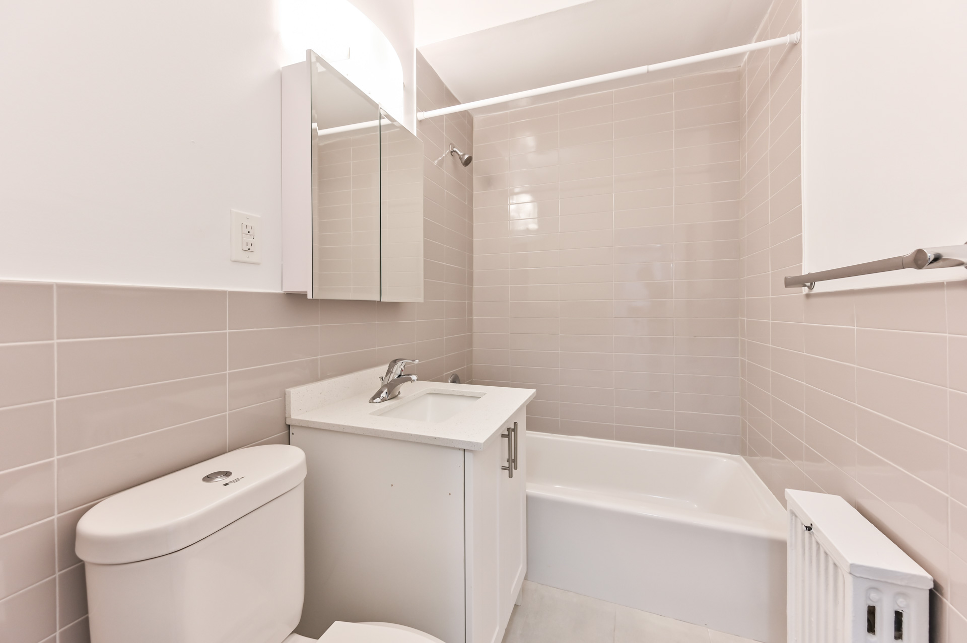 La Salle Towers - 2 Bedroom 2