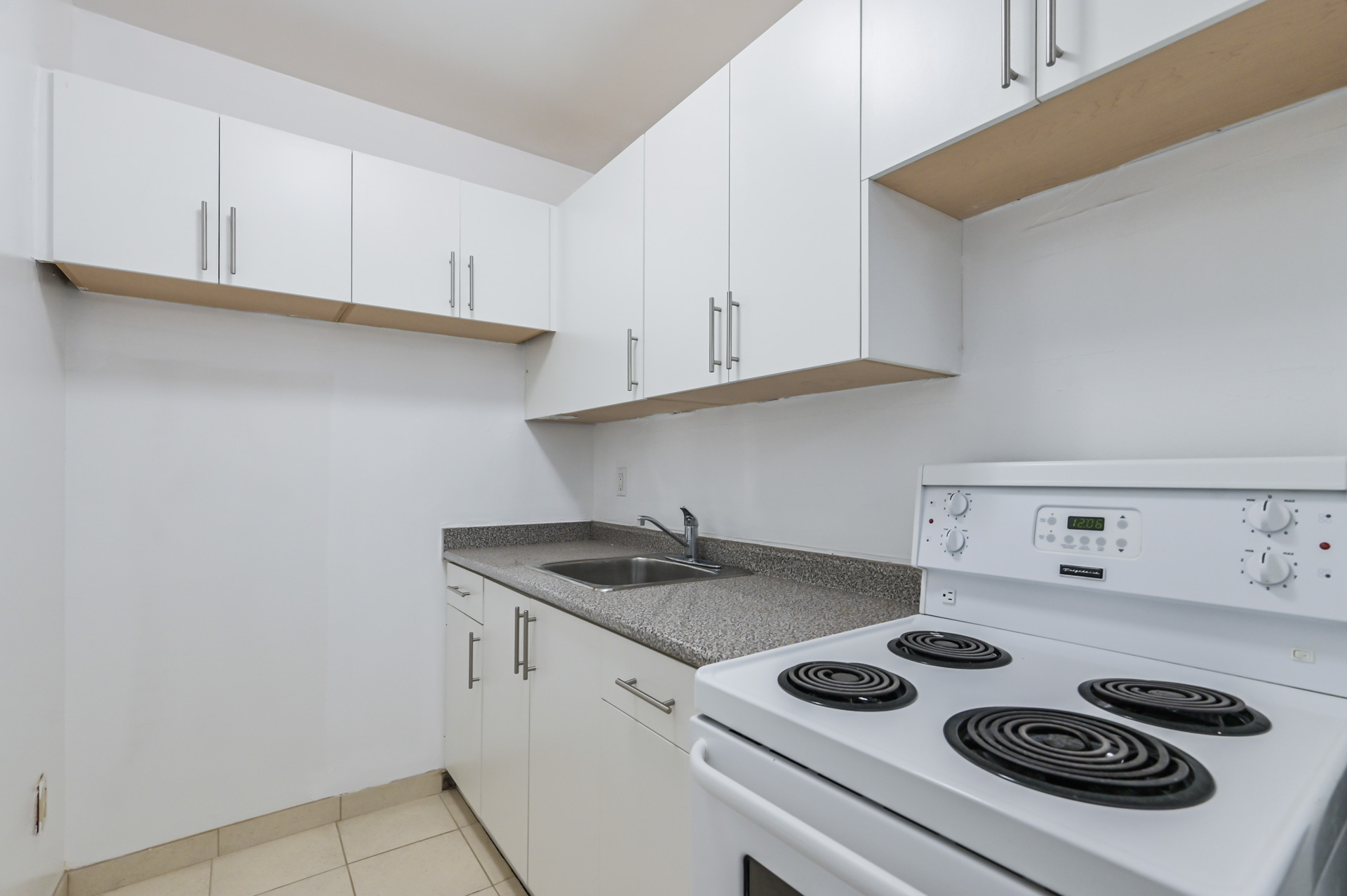 153 St Rental Apartments Hollyburn Properties