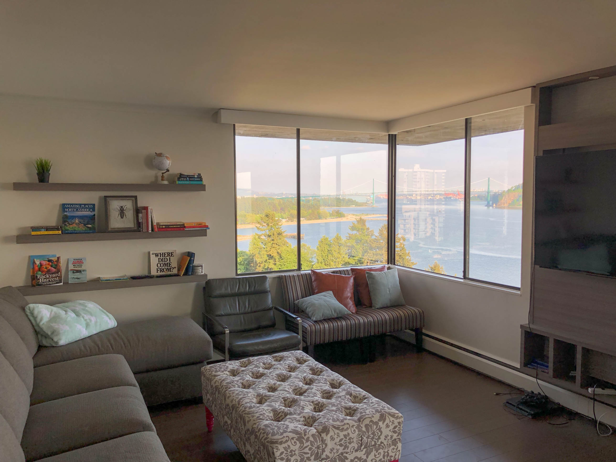 Hollyburn Plaza - 2 Bedroom 4