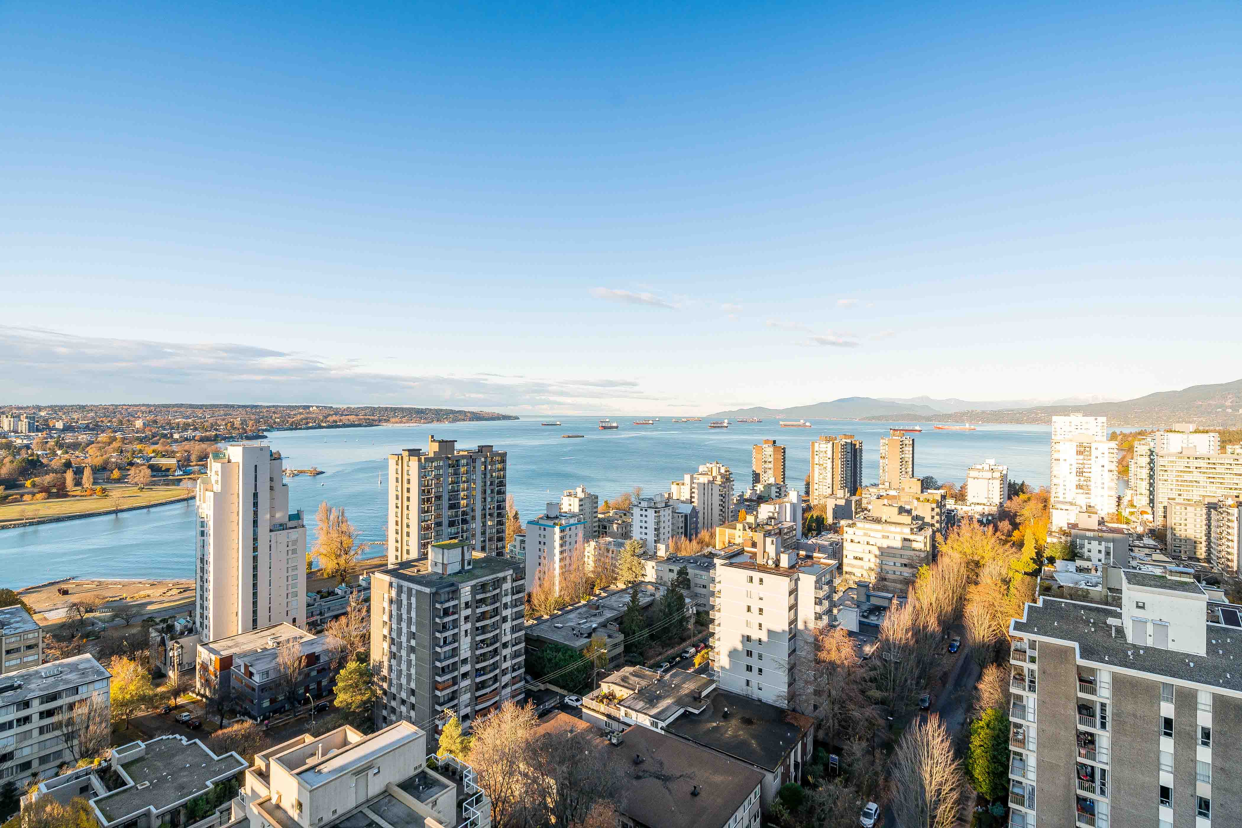 Hendry House Rental Apartments Hollyburn Properties