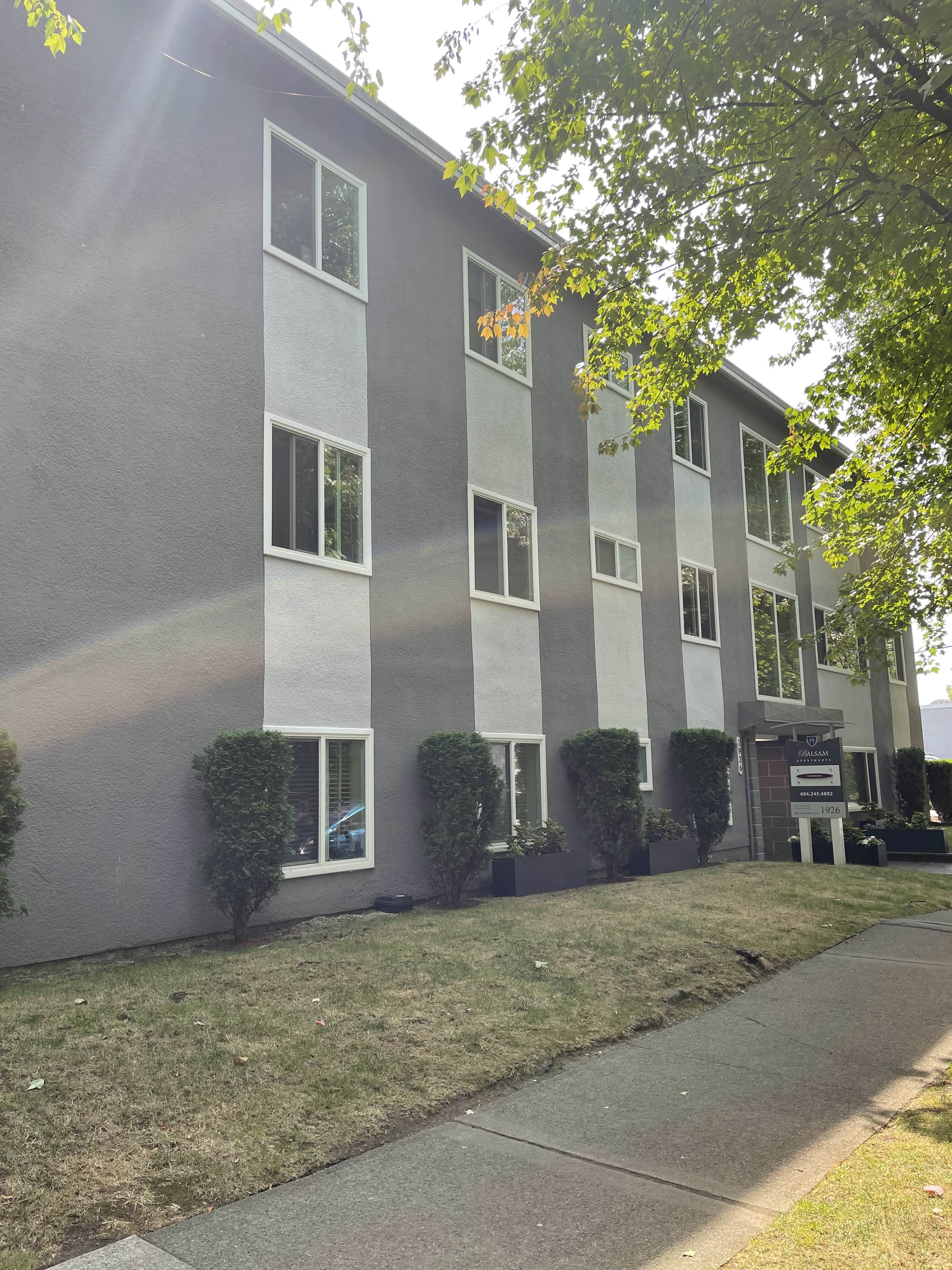 1926 Balsam - 2 Bedroom 3